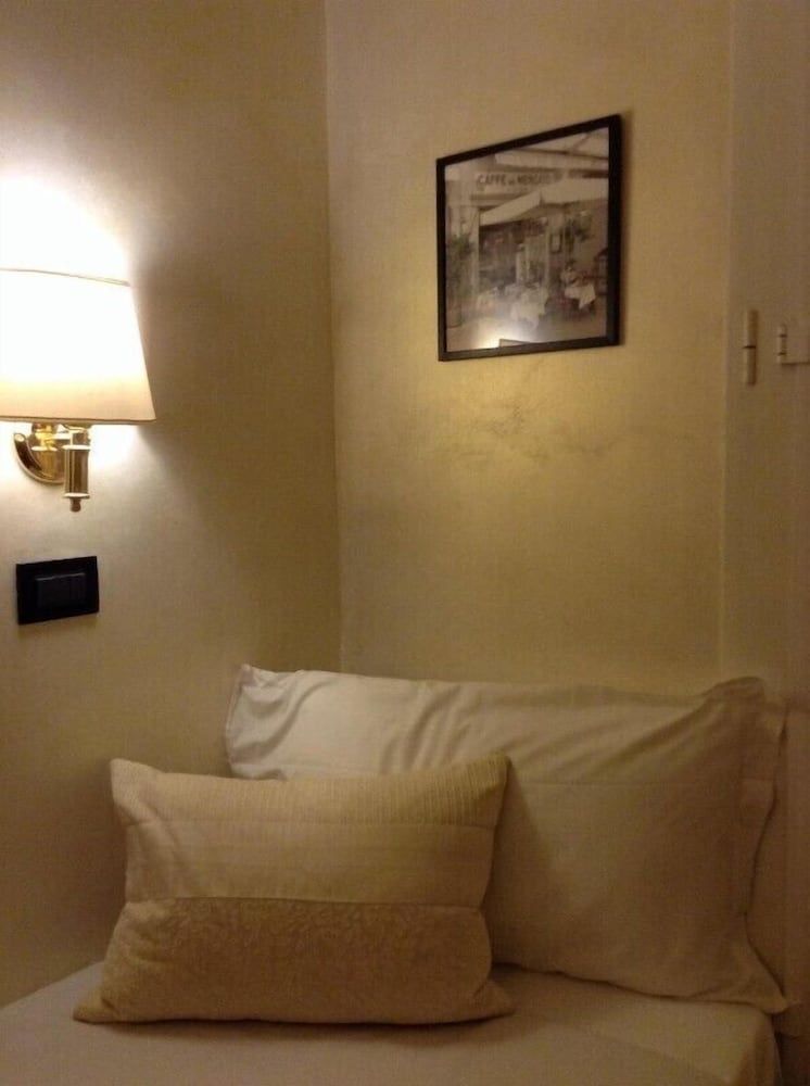 Domus Tiberina Single Room 2