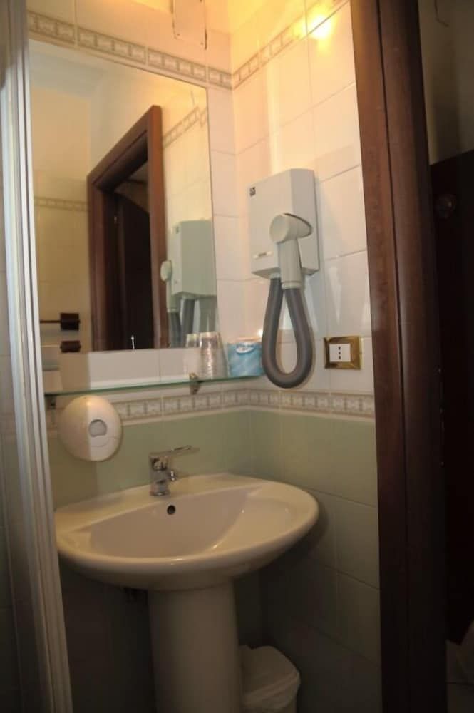 undefined Hotel Sol Levante 6