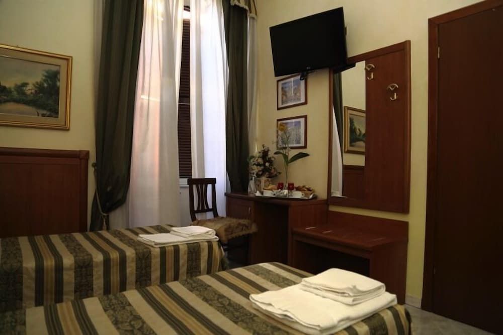 undefined Hotel Sol Levante 10