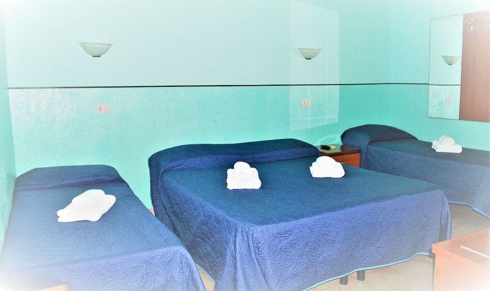 undefined Hotel Moon Light 4