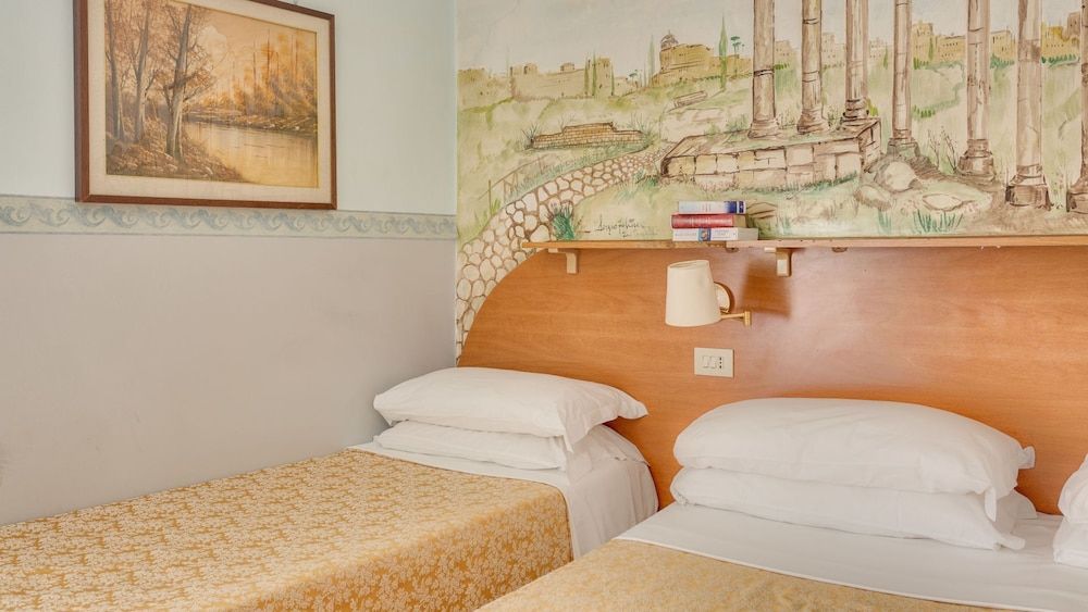 undefined Hotel Washington 5