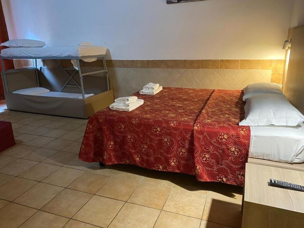 undefined Hotel Alex Square 2