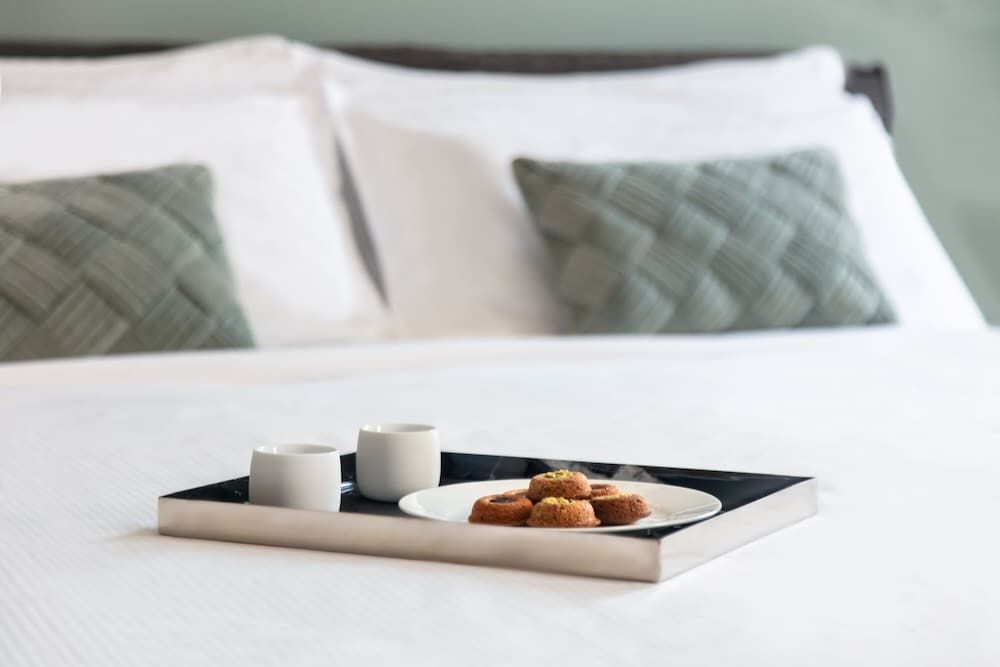 Fellini Design Suites Deluxe Room, 1 King Bed with Sofa bed, Non Smoking, City View 2