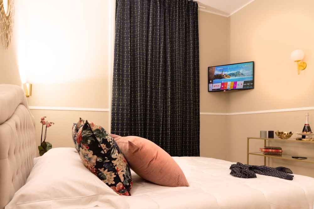 Fair Suite Classic Double Room 6