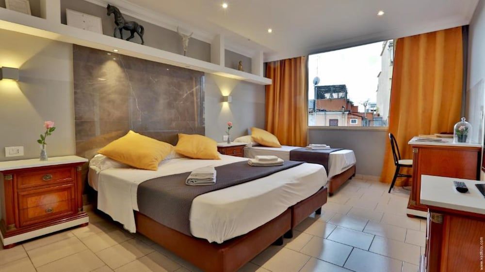 undefined Hotel Giolitti Smart