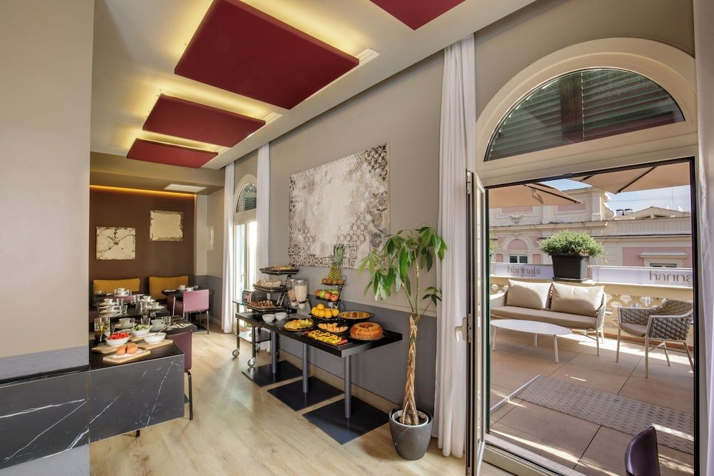 undefined Hotel Regno 9