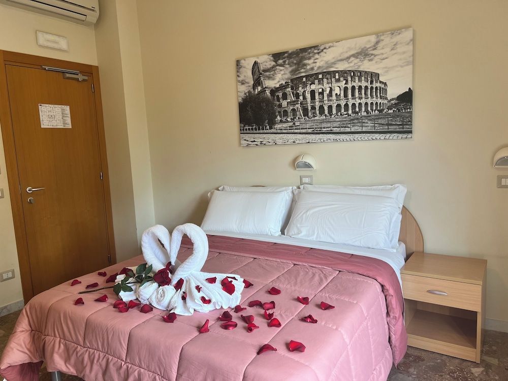 undefined Palazzo Sant'Antonio Roma 3