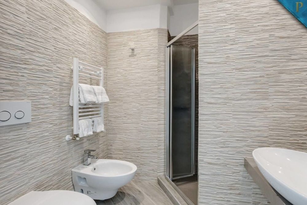 Piccolotel Deluxe Double Room 5