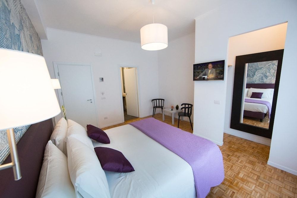 undefined B&B Roma 474 9