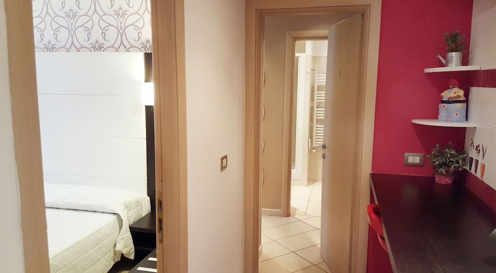 B&B Emozioni Romane Classic Double or Twin Room 9