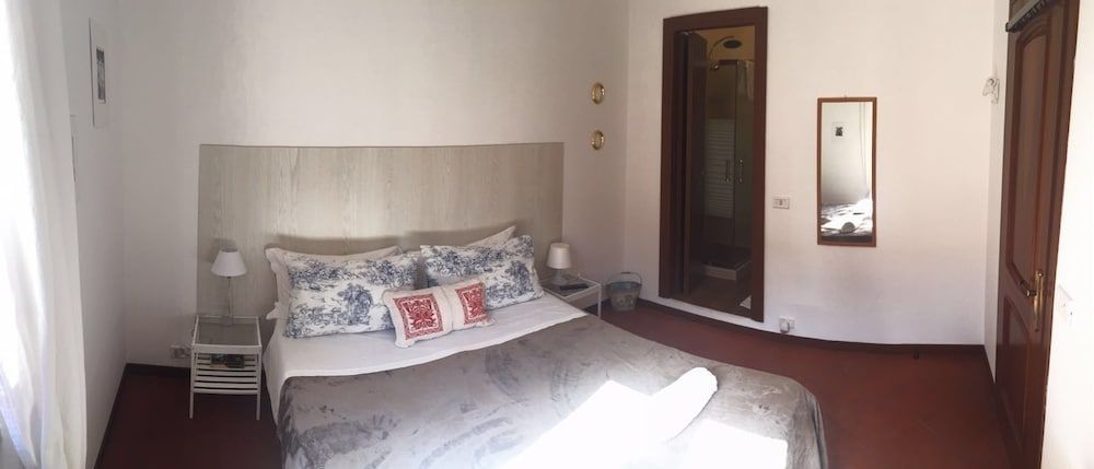 Al Ponte del Papa Bed and Breakfast Standard Double or Twin Room, Private Bathroom 7