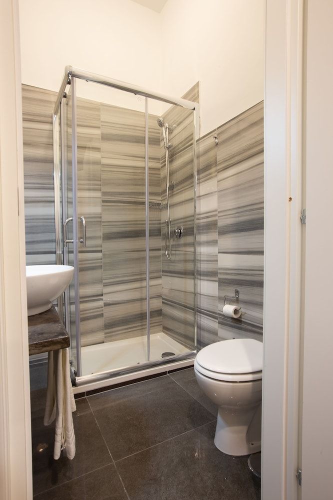 Maribea Rome Center Standard Double Room, Non Smoking 5