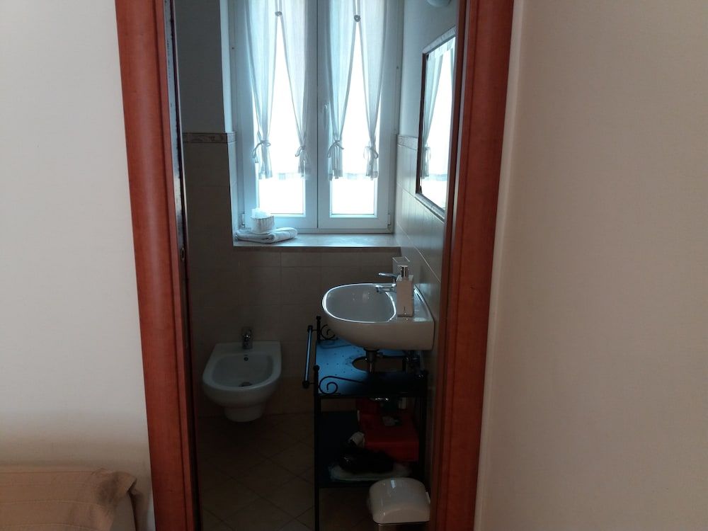 undefined BB Glicini 9