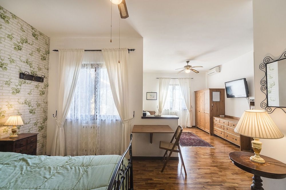 Casale dell'Insugherata B&B Roma Junior Suite, Non Smoking 5