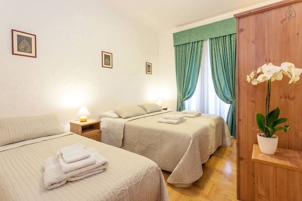 Kosher Bed&Breakfast La Casa di Eva Triple Room, Shared Bathroom 2