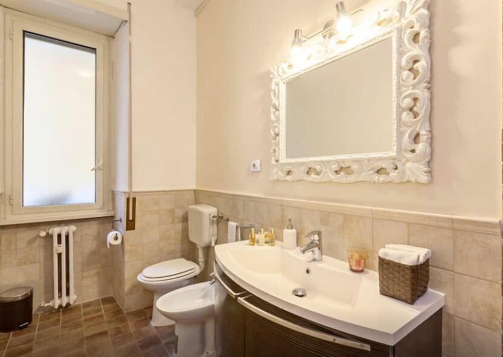 Kosher Bed&Breakfast La Casa di Eva Luxury Room, Private Bathroom 5