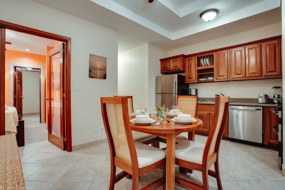 Grand Caribe Belize 1 Bedroom Ocean View Condo 3