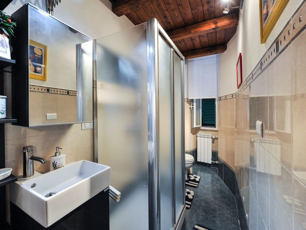 Da Augusto B&B Twin Room, Private Bathroom (External) 8