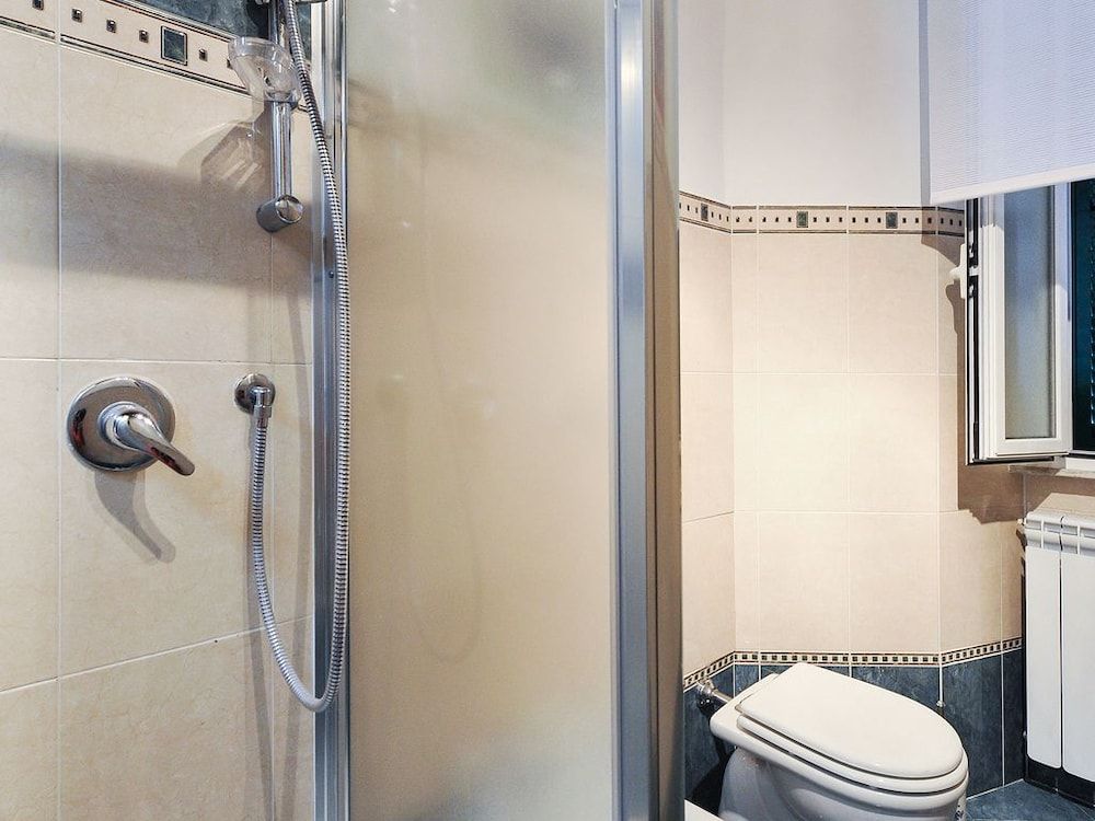 Da Augusto B&B Twin Room, Private Bathroom (External) 7