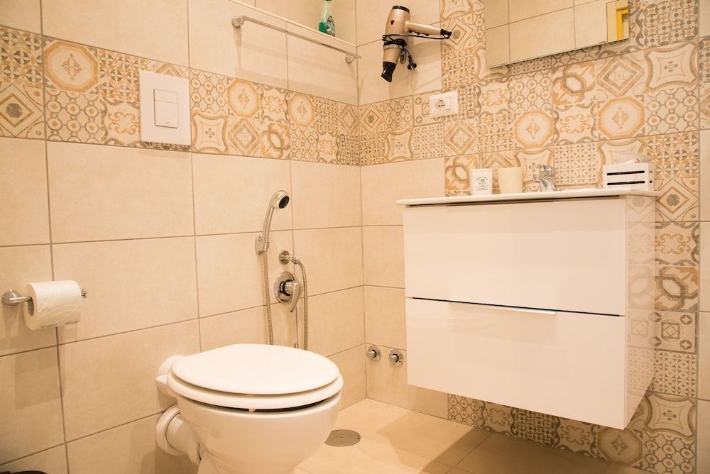 B&B  Lumiere Roma Deluxe Double Room 8