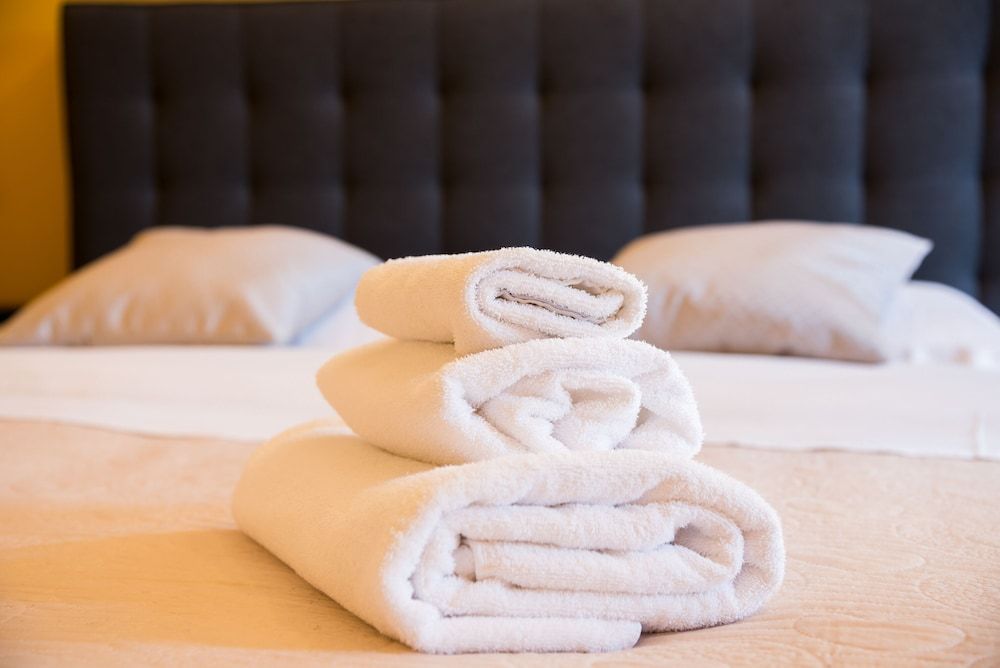 B&B  Lumiere Roma Deluxe Double Room 6