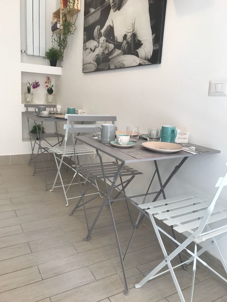 undefined Dea Flora B&B 7