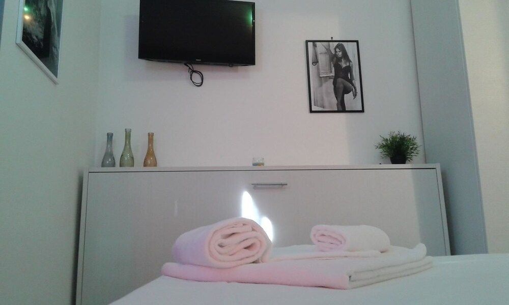 B&B Holidays in Rome Superior Double Room 4