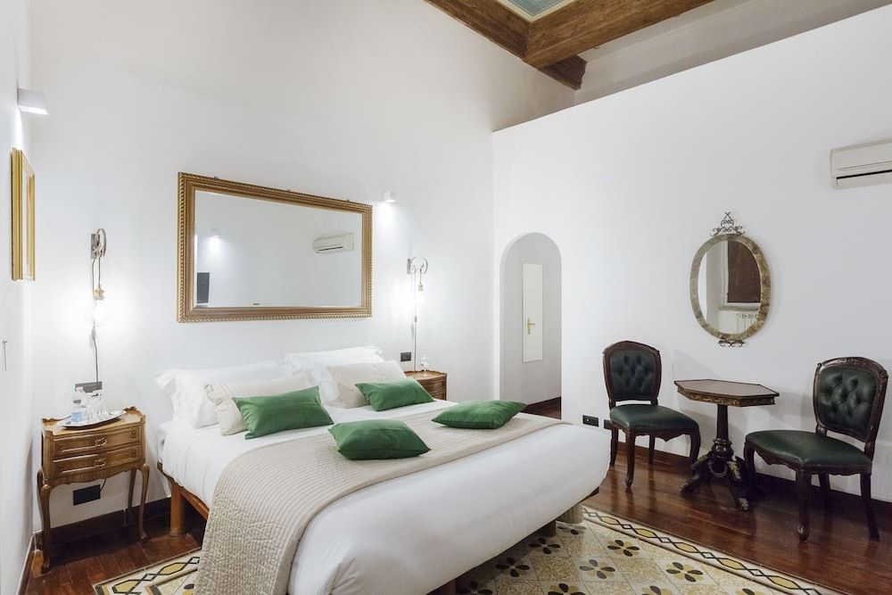 undefined Palazzo del Duca Luxury Guest House 3
