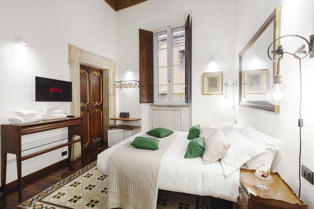 Palazzo del Duca Luxury Guest House Double Room, 1 Queen Bed, Non Smoking 6