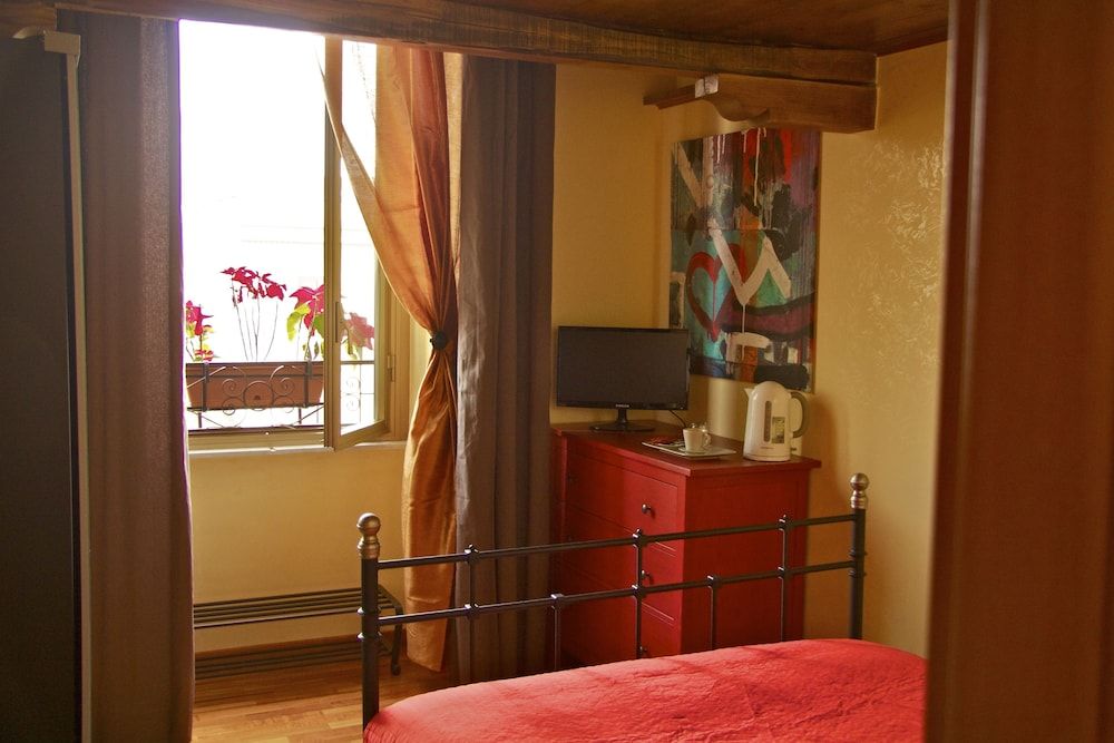 undefined Slow Life B&B 10