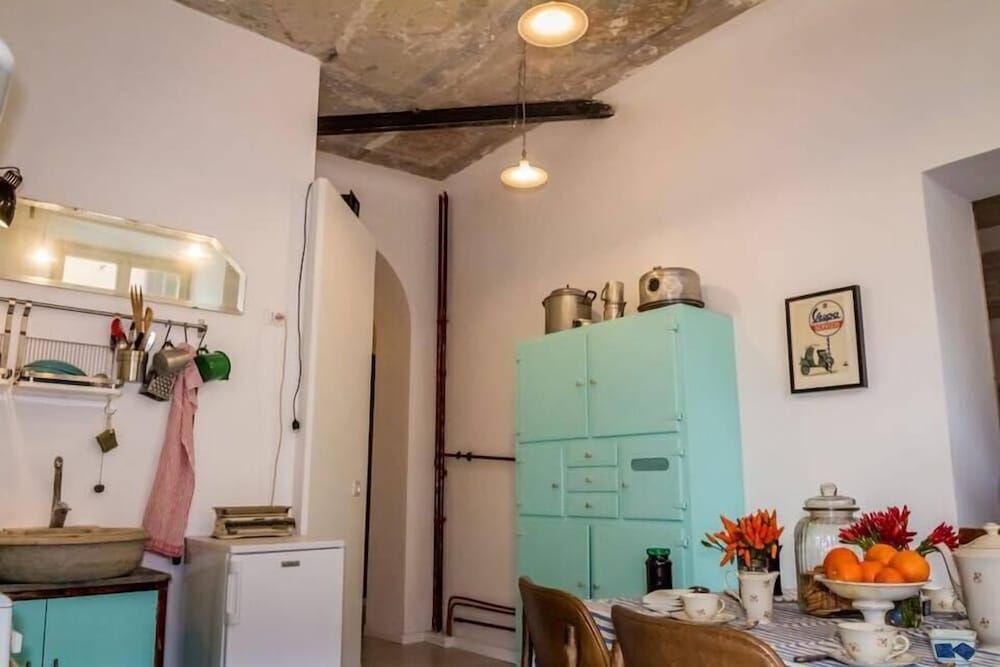 undefined Bottega delle Arti 10