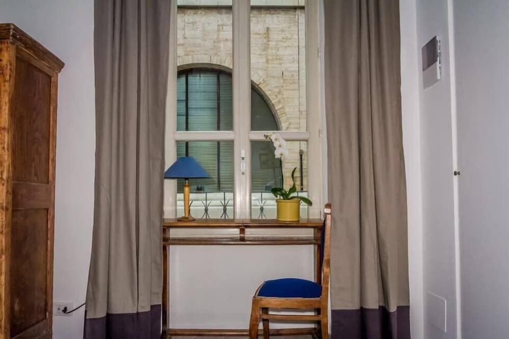 undefined Bottega delle Arti 6