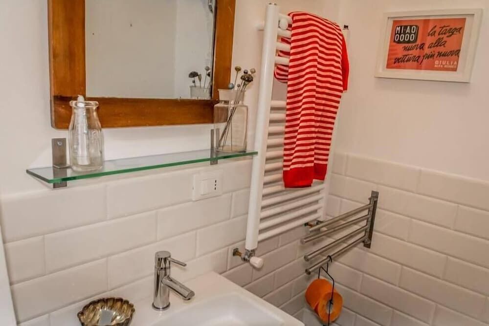 undefined Bottega delle Arti 9