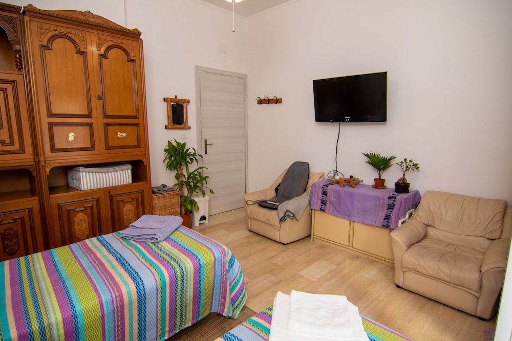 undefined Flower Rooms 9