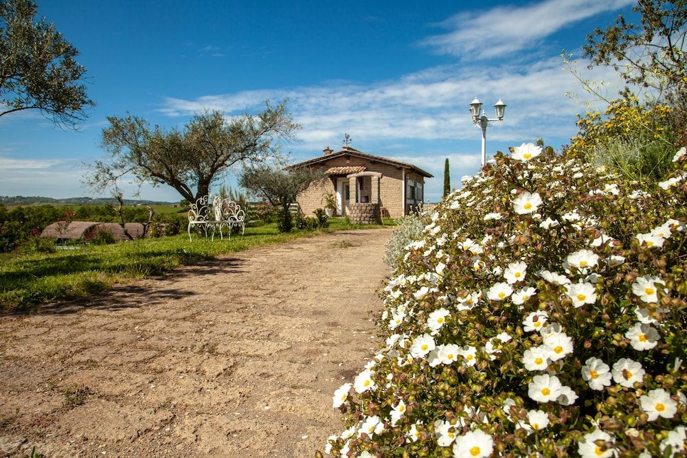 undefined B.O. Spa Suite 5