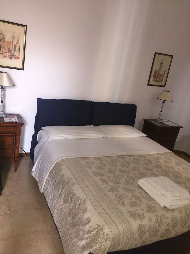 undefined La Capitale B&B 8