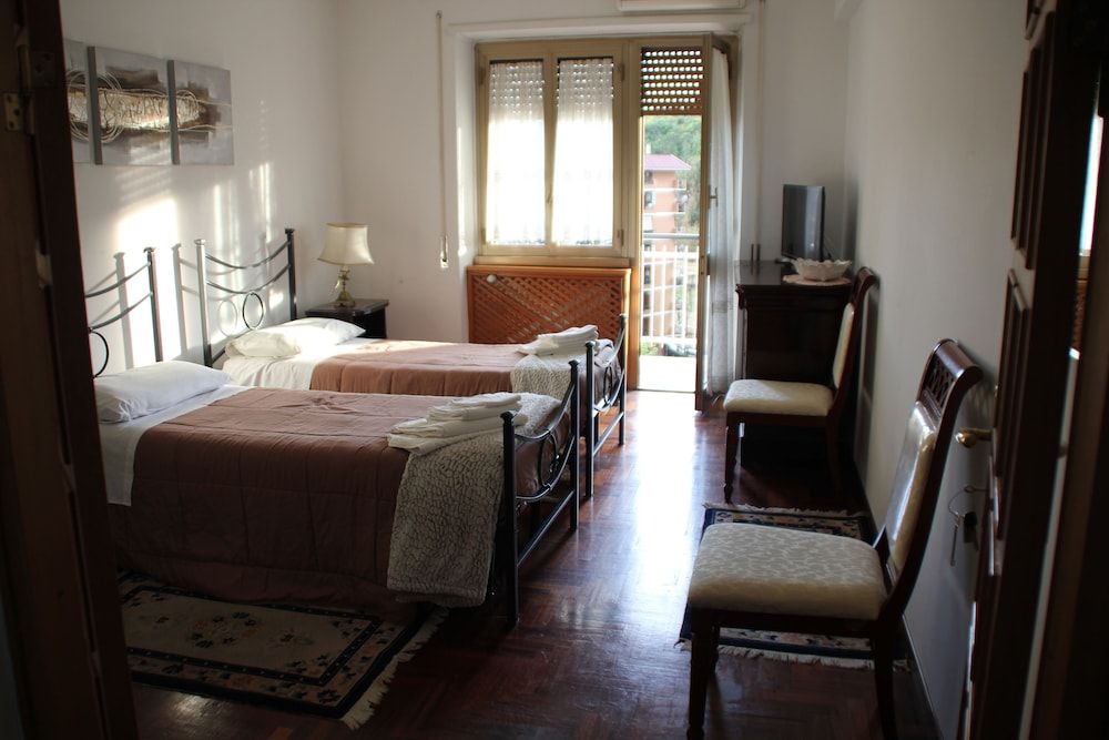B&B Masala Maria Double or Twin Room, Balcony 5