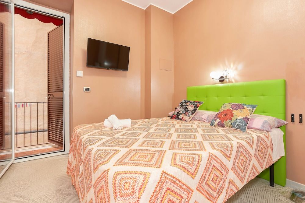 undefined S.P.T. Bed & Breakfast 3