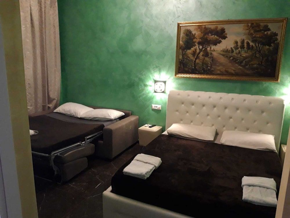 undefined Roma Royal Residence 3