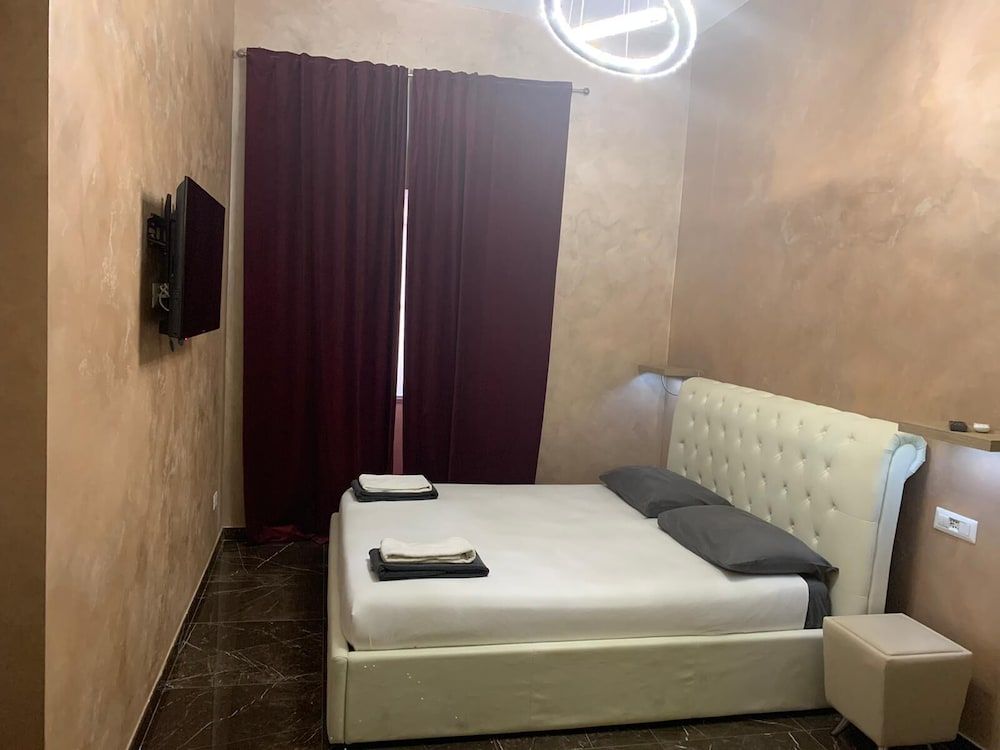 undefined Roma Royal Residence 5