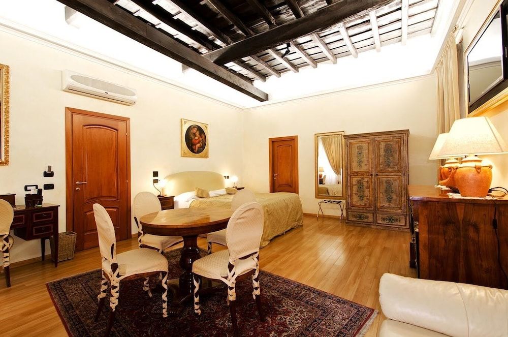 undefined Cenci Bed & Breakfast 4