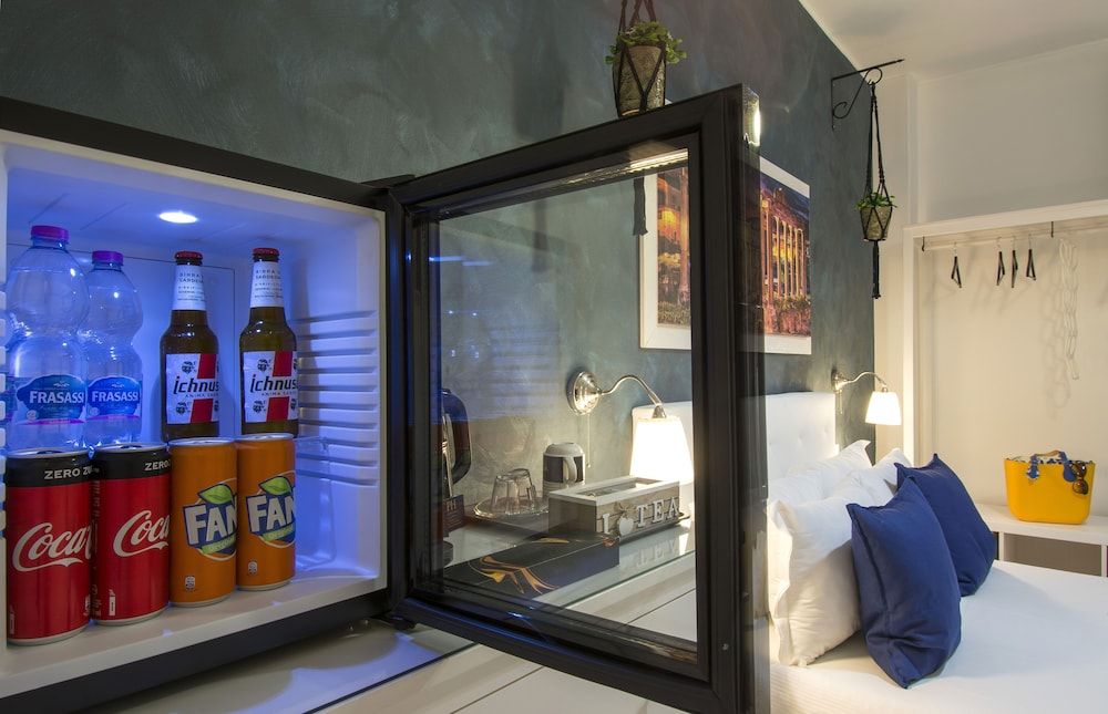 Piccolo Hotel Boutique Deluxe Double Room (with shower Blu) 8