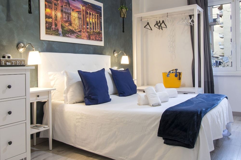 Piccolo Hotel Boutique Deluxe Double Room (with shower Blu) 3