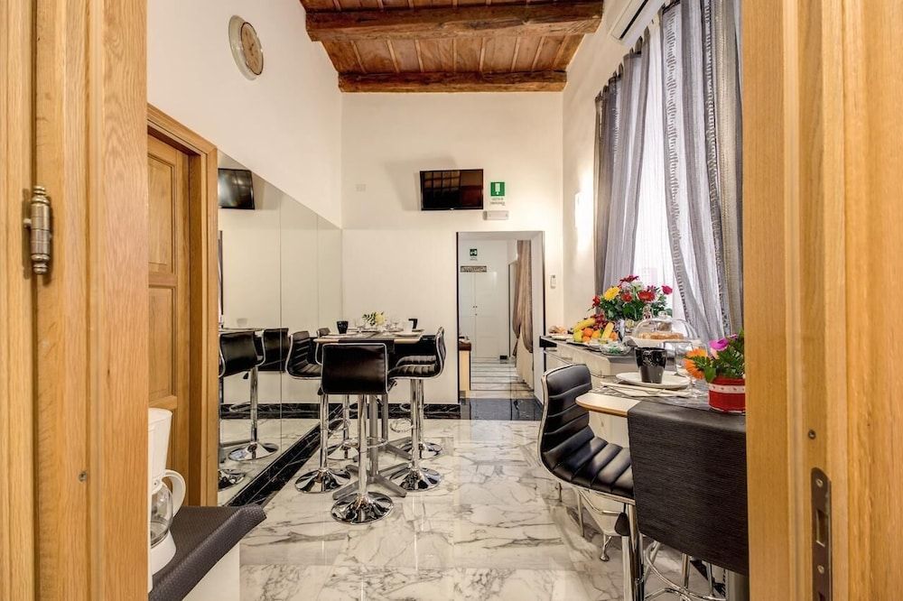 undefined MyTime Rome 7