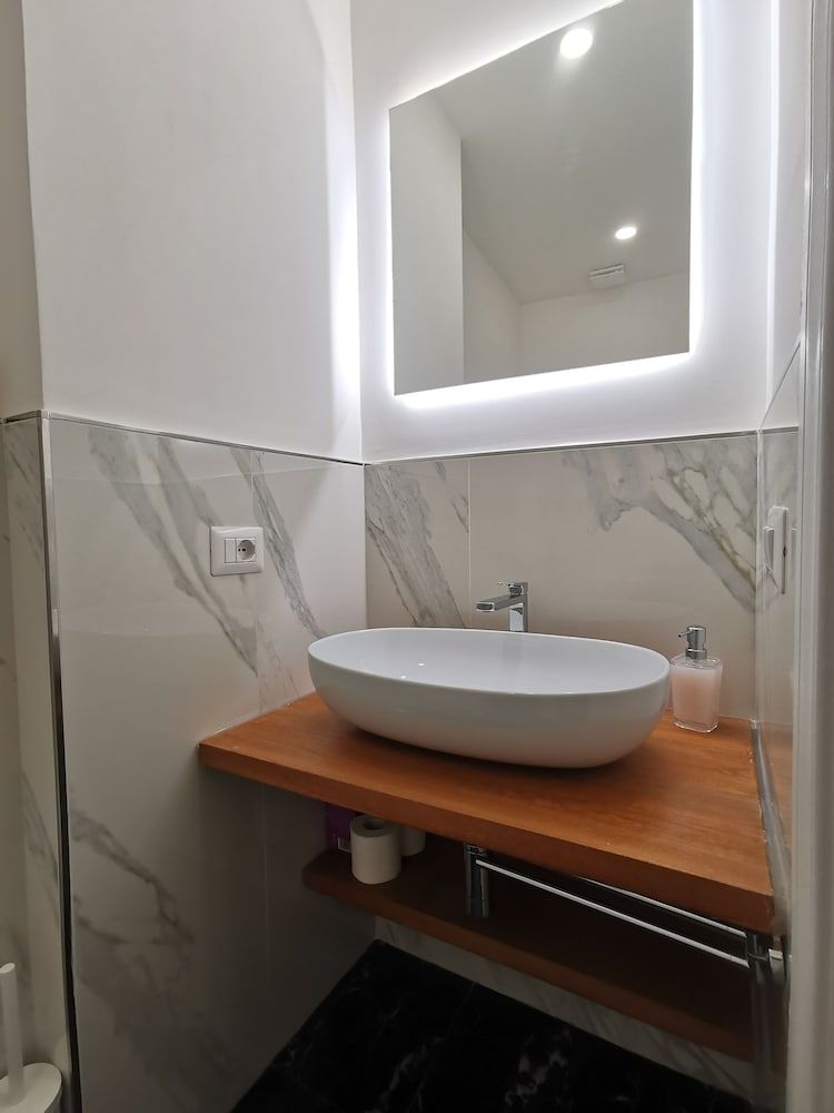 undefined Navona Central Relais 9