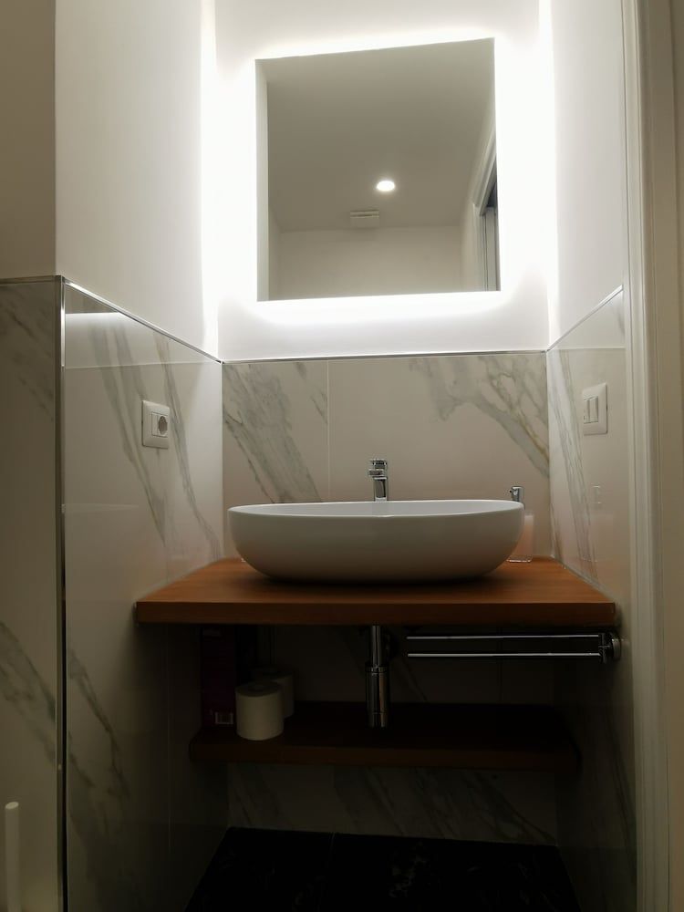 undefined Navona Central Relais 8