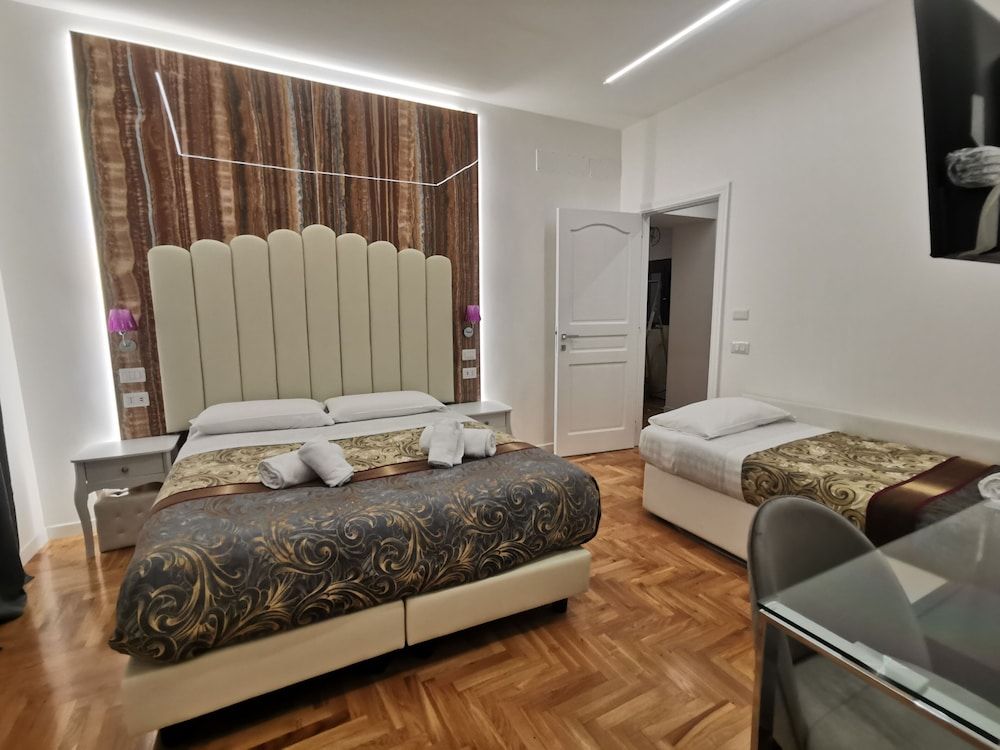 undefined Navona Central Relais