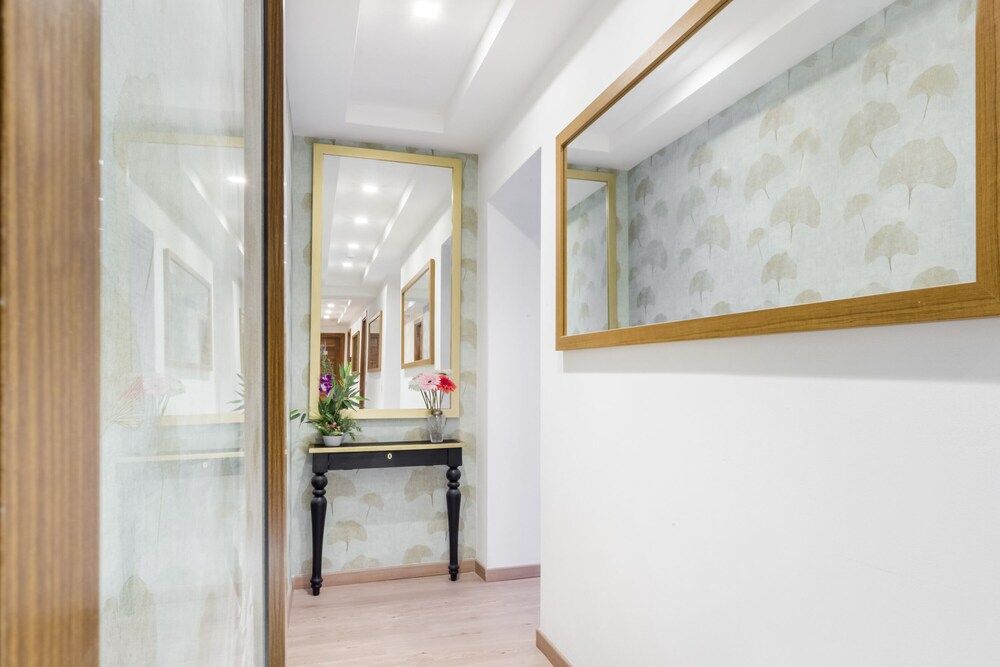 undefined Flavia Suite