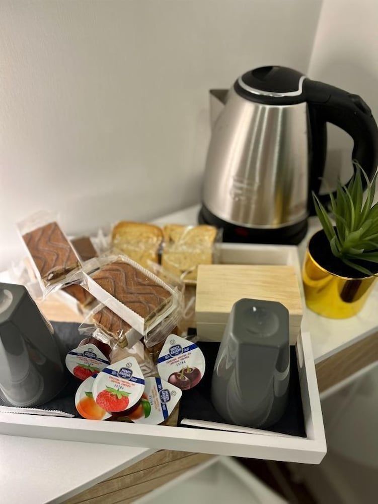 5vaticanrooms Economy Twin Room 9