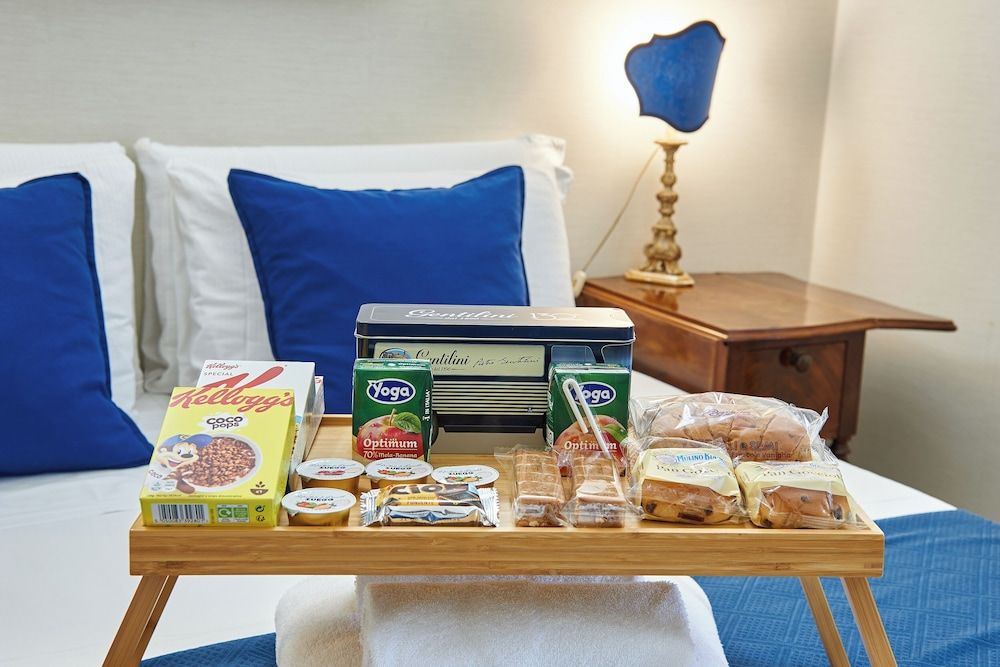 Fabrizio's Rooms Classic Quadruple Room 11